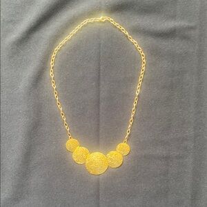 Elegant Gold Necklace